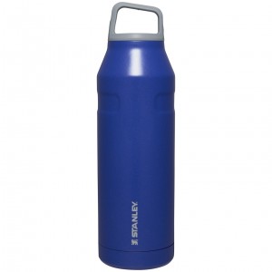Stanley IceFlow™ Bottle with Cap and Carry+ Lid | 50 OZ Lapis Glimmer | CHO269803